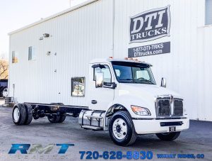 DTI Trucks, Work Truck, Commercial Truck, Ford, F650, Van Truck, Box Truck, Straight Truck 16732M-1