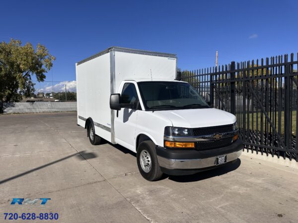 2024 Chevrolet 3500 12' Box Truck 6.6L V8